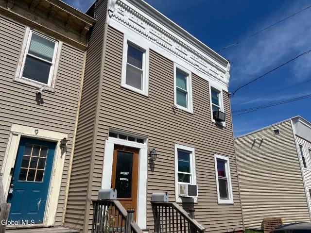 House for sale in Albany, New York