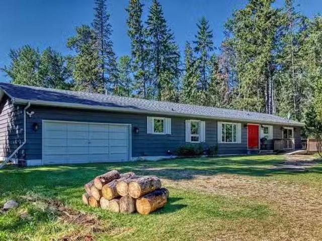 House for sale in Sherwood Park, Alberta