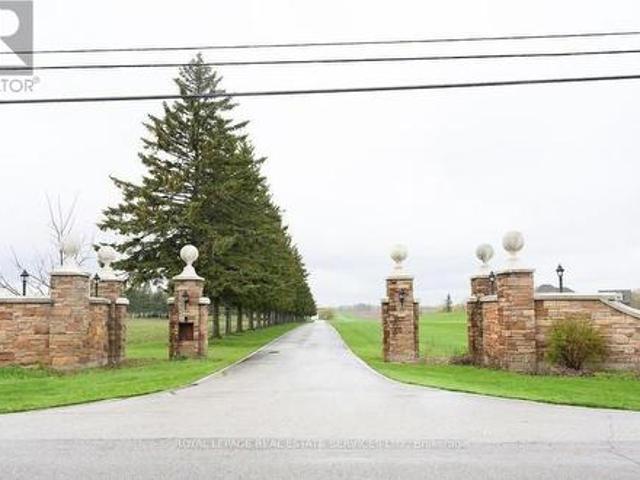Farm for sale in Ancaster, Ontario