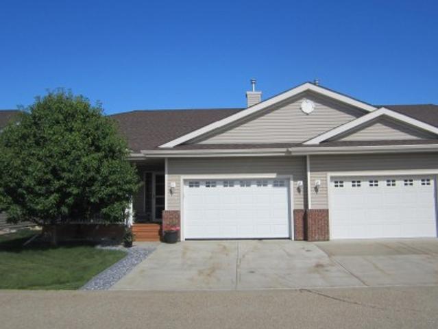 Duplex for sale in Fort Saskatchewan, Alberta