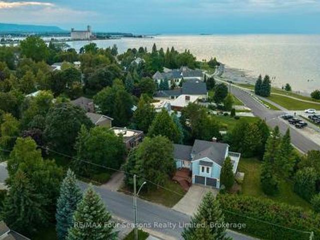 House for sale in Collingwood, Ontario