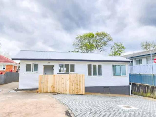 House for rent in Owhata, Oroua County