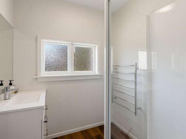 House for sale in Chaslands, Canterbury