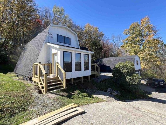 House for sale in Thomas, West Virginia