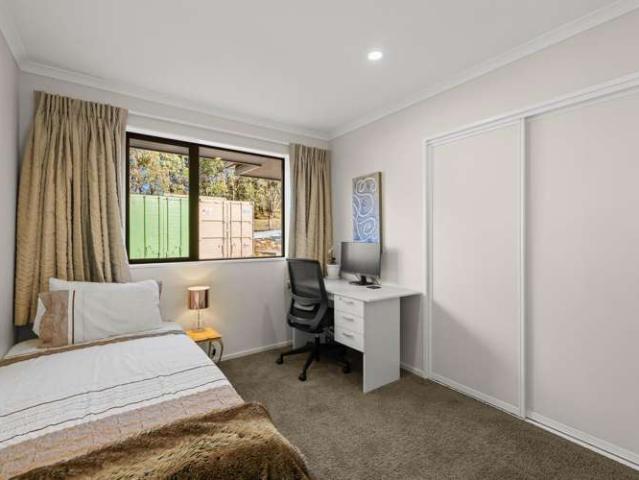 Property for sale in Cust, Canterbury
