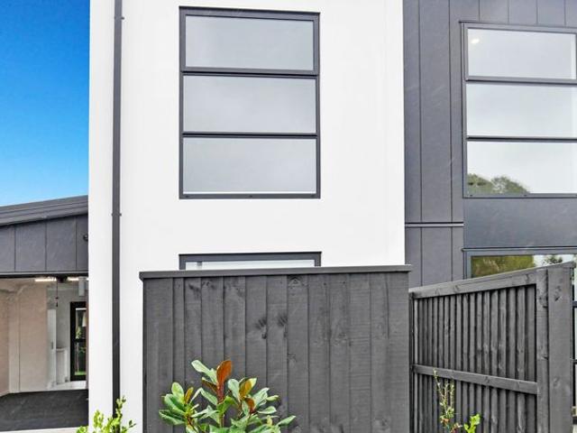 House for rent in Heathcote, Canterbury