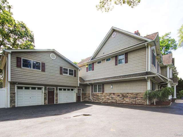 House for sale in Mount Sinai, Town of Brookhaven