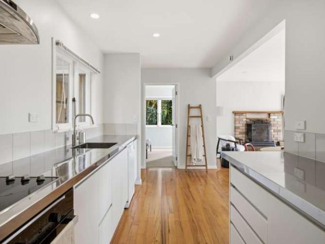 House for sale in Omokoroa, Bay Of Plenty