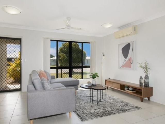 House for rent in Bushland Beach, Queensland