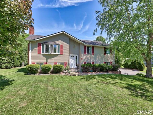 House for sale in Plymouth, Connecticut