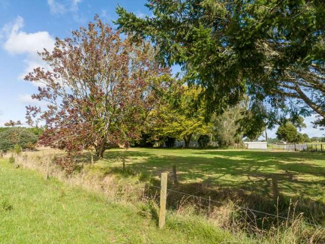 Property for sale in Eureka, Waikato