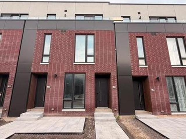 Townhouse for rent in Niagara, Ontario