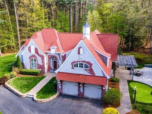 House for sale in Bolton, Massachusetts