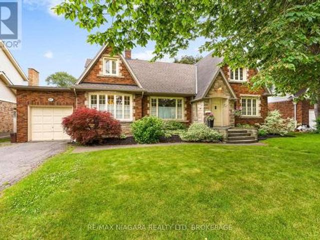 House for sale in Niagara, Ontario