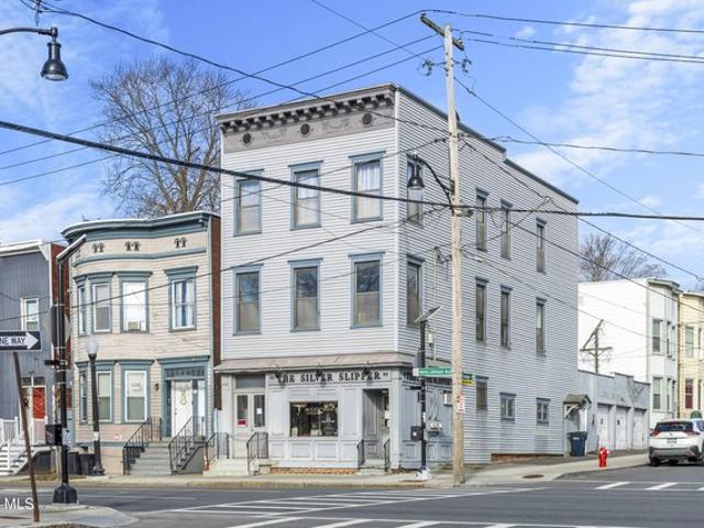 House for sale in Albany, New York