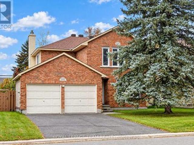 House for sale in Bridlewood, Ottawa