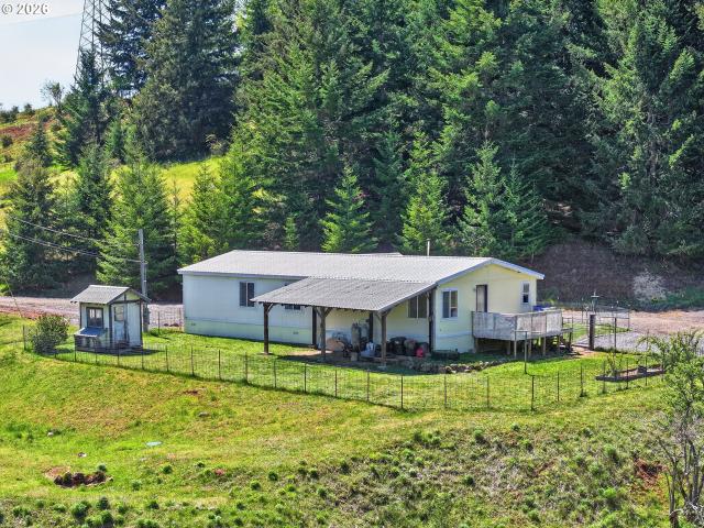 House for sale in White Salmon, Washington