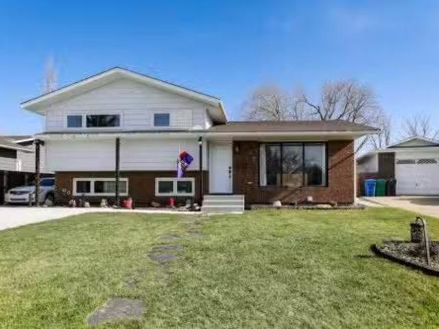 House for sale in Lethbridge, Alberta