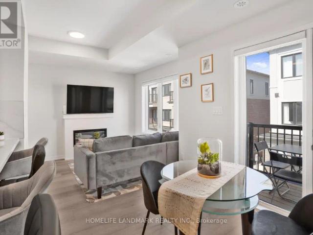 Townhouse for rent in Headford, Richmond Hill