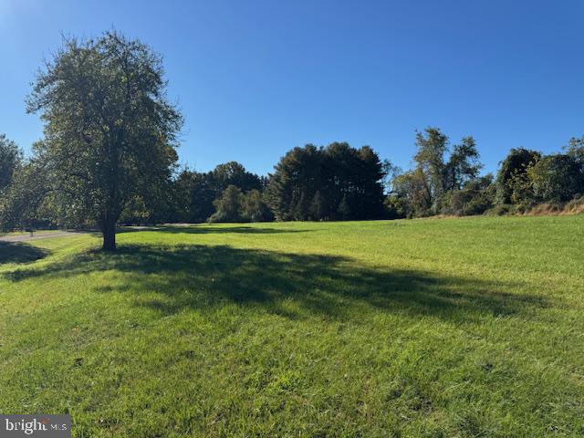 House for sale in Leeds, Elkton