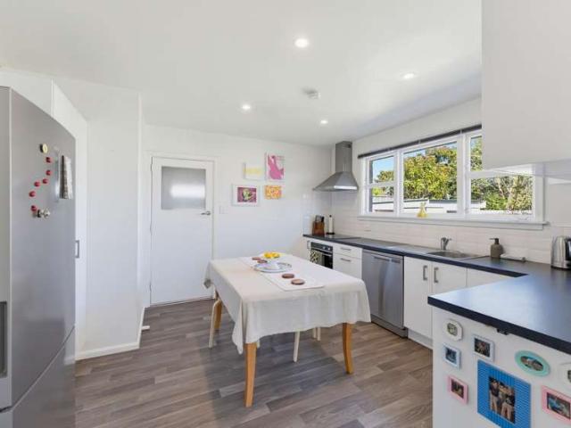 House for sale in Bishopdale, Fendalton-Waimari-Harewood Community
