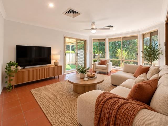 House for rent in Glenmore Park, Sydney
