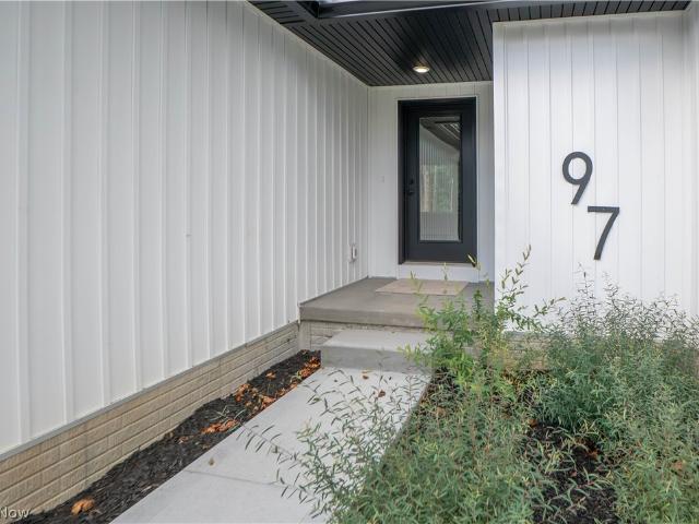 House for sale in Summit, Ohio