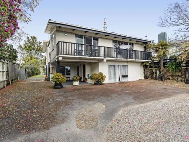 House for sale in Inglewood, New Plymouth District