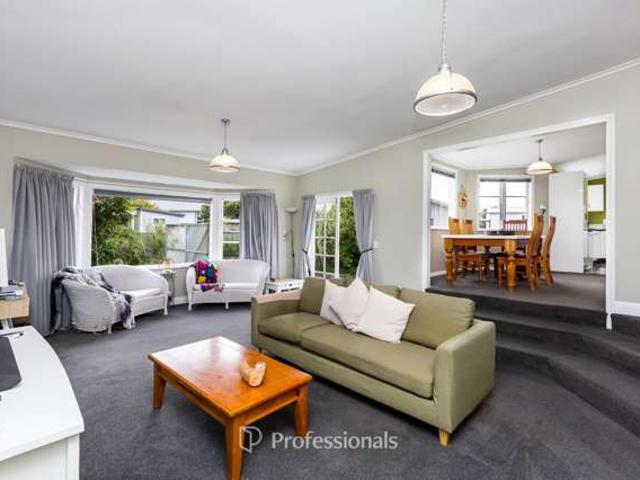 House for sale in Days Bay, Wellington