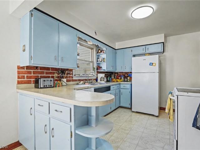 House for sale in Campbell, Ohio