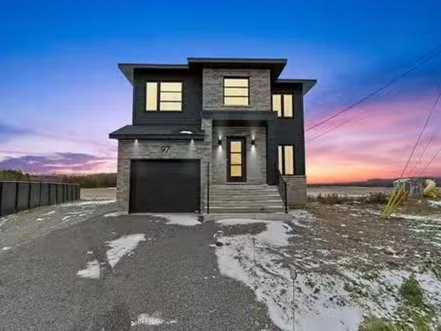House for sale in Sainte-barbe, Quebec