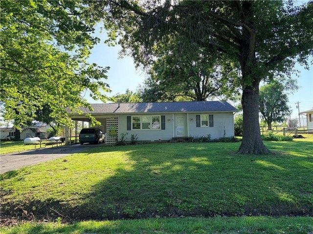 House for sale in Lamar, Barton County