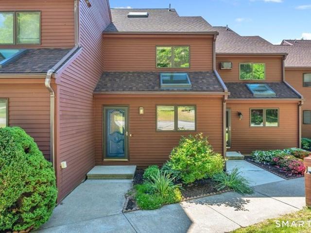 Townhouse for sale in East Lyme, Connecticut