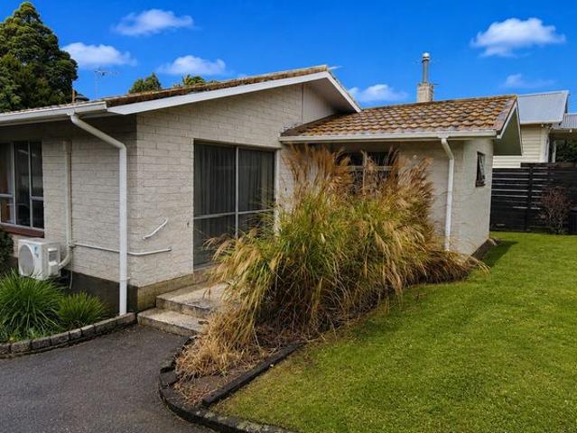 Apartment for rent in Hillsborough, Taranaki