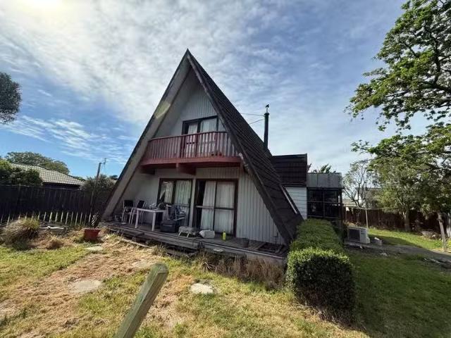 House for sale in Belfast, Canterbury