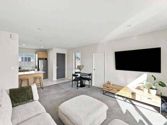 House for sale in Casebrook, Canterbury