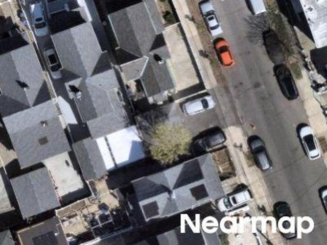 House for sale in Queens, Arverne