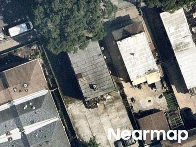 House for sale in Ozone Park, New York