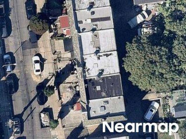 House for sale in Queens, Arverne