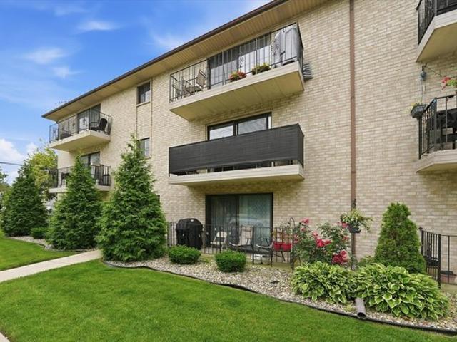 Condo for sale in Chicago Ridge, Illinois