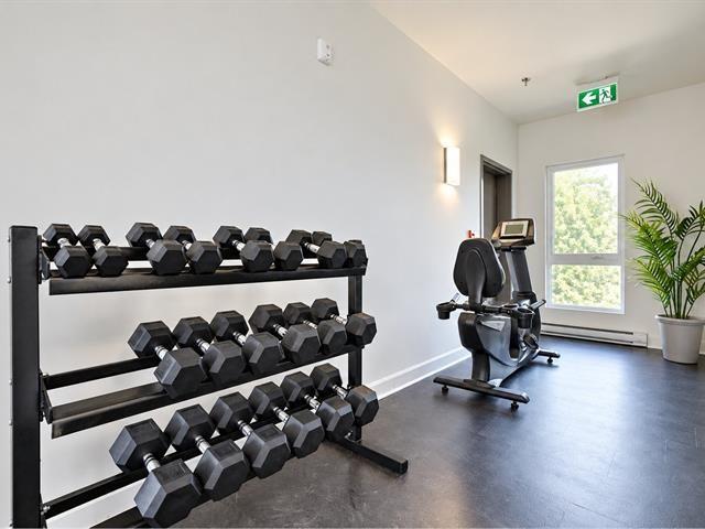 Apartment for rent in Dollard-des-Ormeaux, Montréal (région administrative)