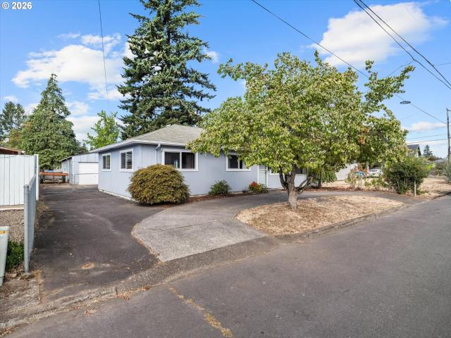 House for sale in Oregonia