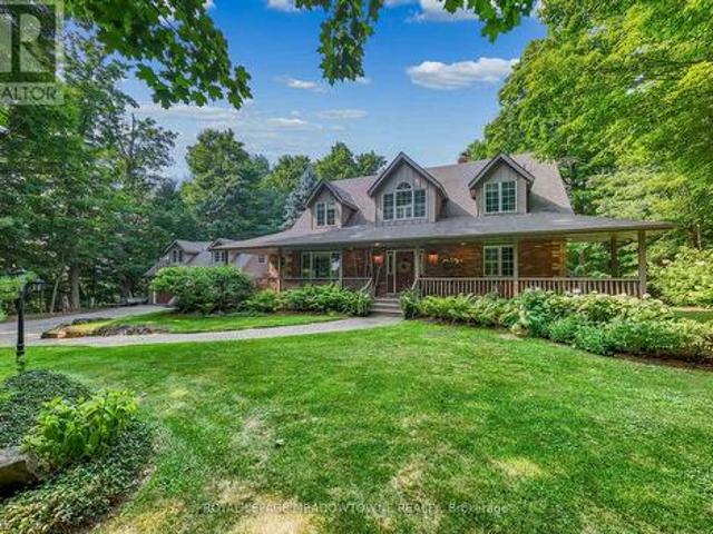 House for sale in Ontario