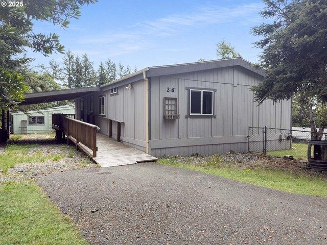 House for sale in Brookings, Curry County