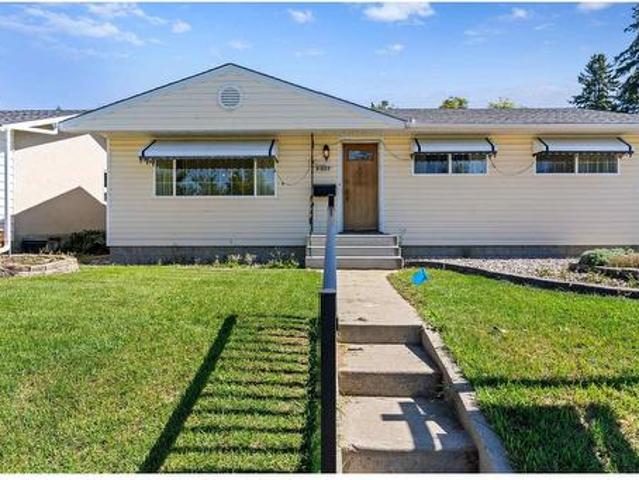 House for sale in Wedgewood, Alberta