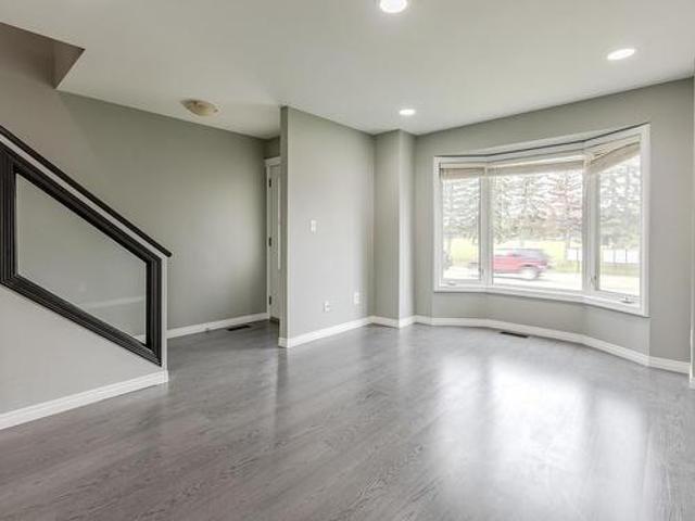 House for sale in Morinville