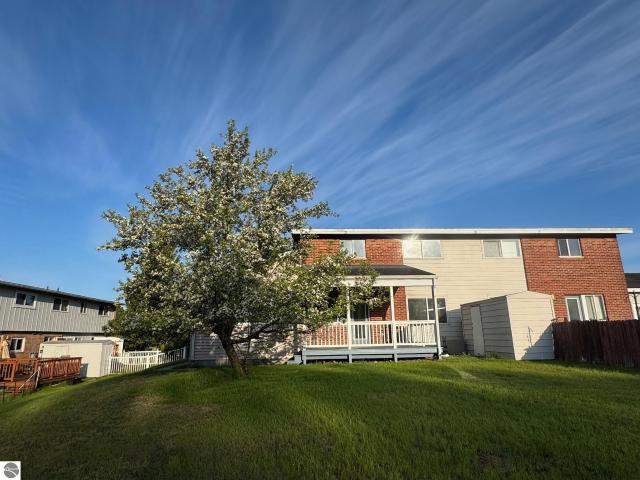 Condo for sale in Oscoda