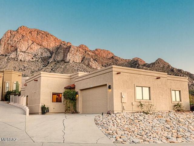 Townhouse for sale in Tucson, Arizona