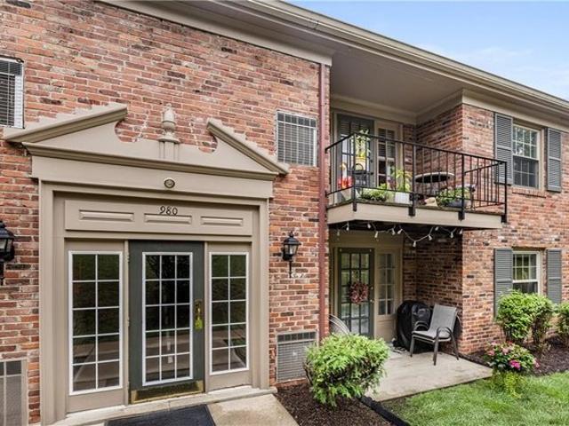 Condo for sale in Pittsburg, Pennsylvania