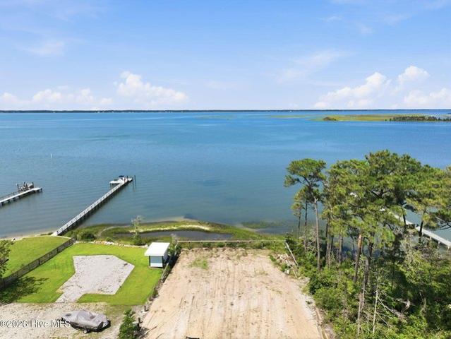 Land for sale in Beaufort, North Carolina